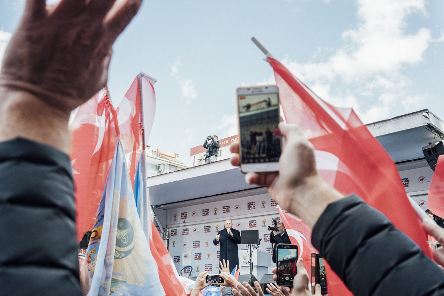 TURKEY. Istanbul, March 2019 – President Erdogan gives a speech during his rally campaign in support of his candidates for the municipal elections.

TURCHIA. Istanbul, March 2019 – Il presidente Erdogan tiene un discorso durante la campagna elettorale a sostegno dei suoi candidati alle elezioni municipali.
